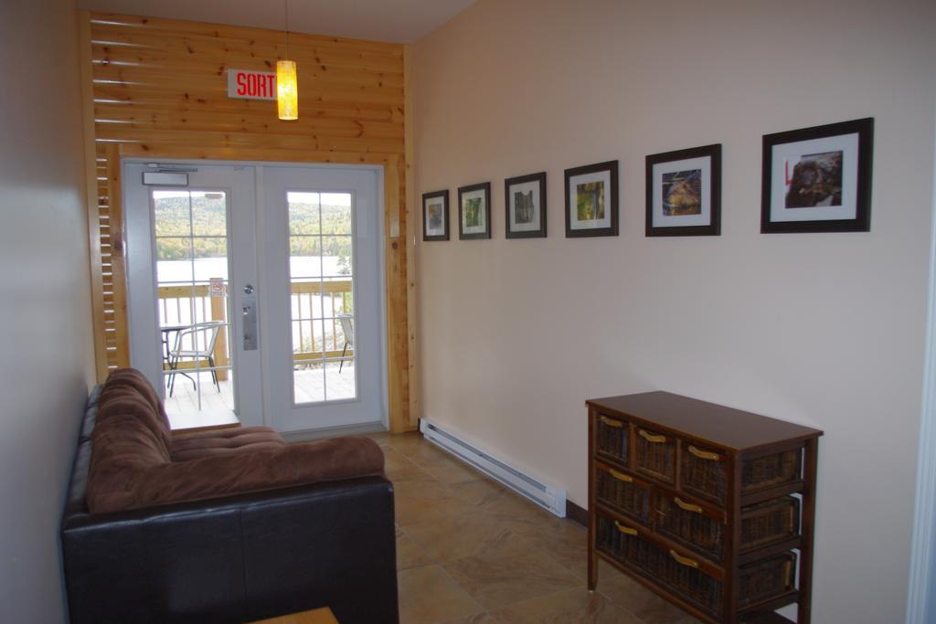 Auberge La Taniere Tadoussac Eksteriør bilde