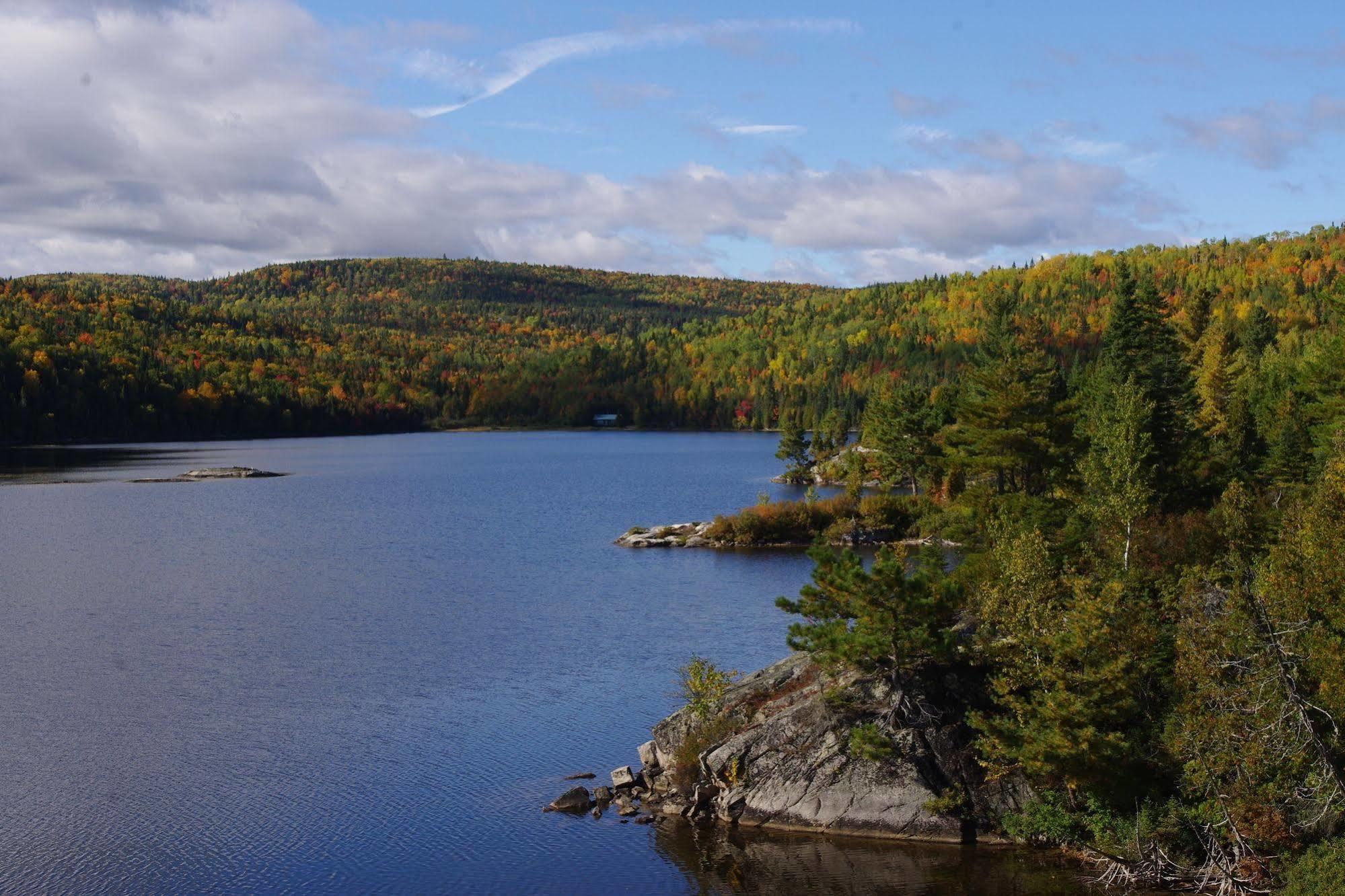 Auberge La Taniere Tadoussac Eksteriør bilde