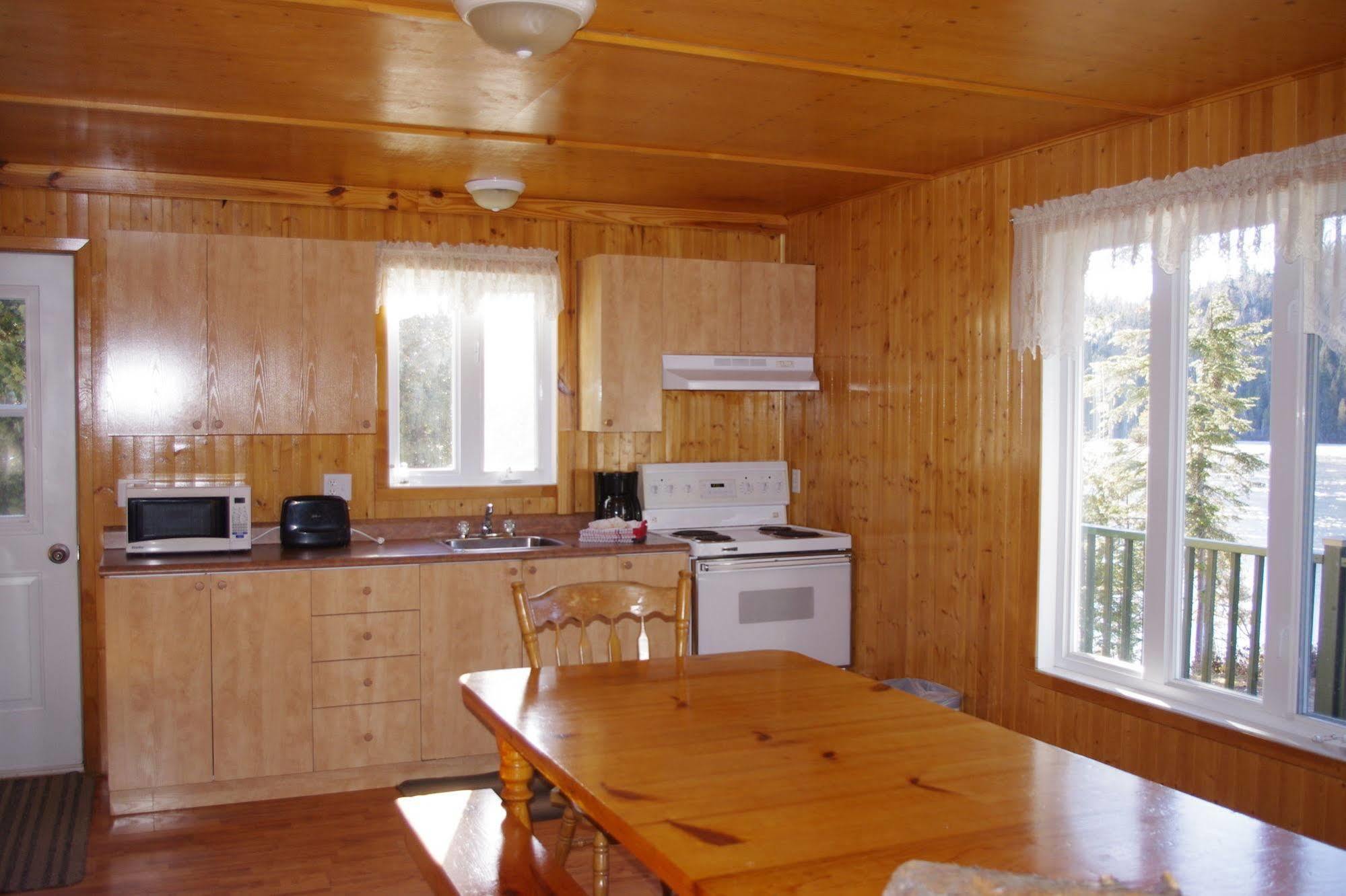 Auberge La Taniere Tadoussac Eksteriør bilde